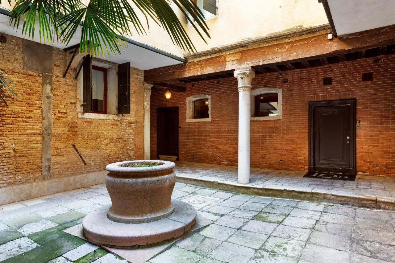 Charming House Iqs Apartamento Venecia